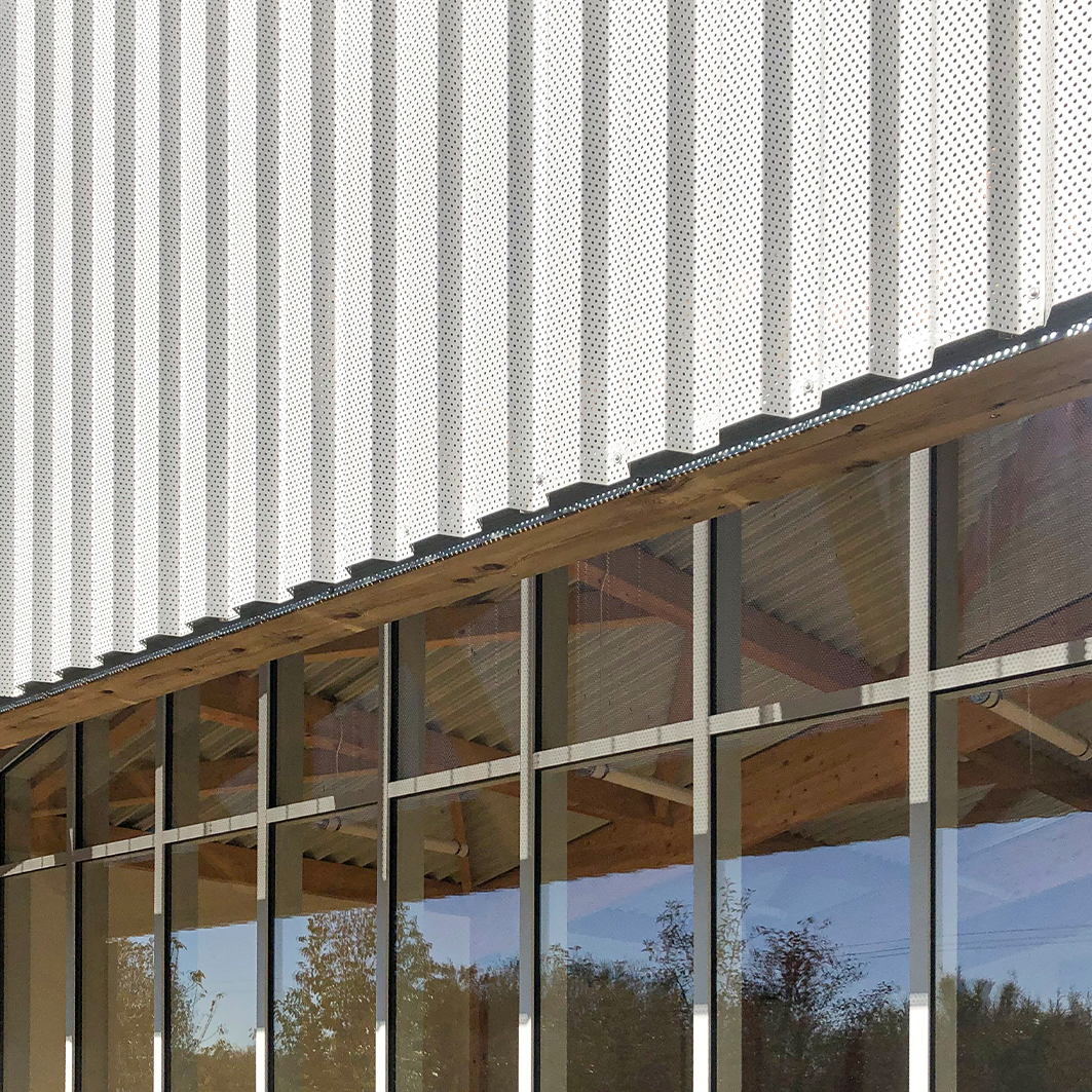 SALLE MULTI-ACTIVITE - LEGUEVIN